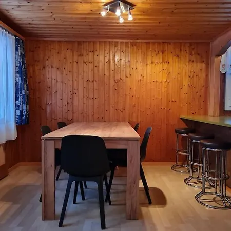 Engi 2 For Up To 6 People *